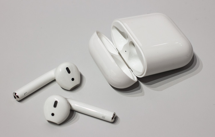 ایرپاد پرو اپل مدل پایه بلند apple airpods